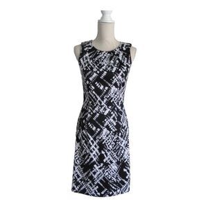 AB Studio Black and White Sleeveless Sheath Dress